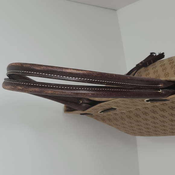 Dooney & Bourke Women Handbag, Large, Brown - Picture 6 of 15